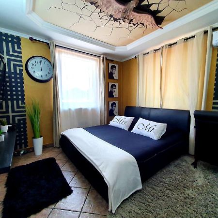 Airport Luxury Apartman 42 Vecses Exterior photo